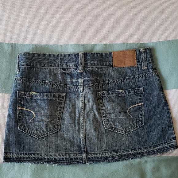 American Eagle Denim Mini Skirt - Picture 2 of 3